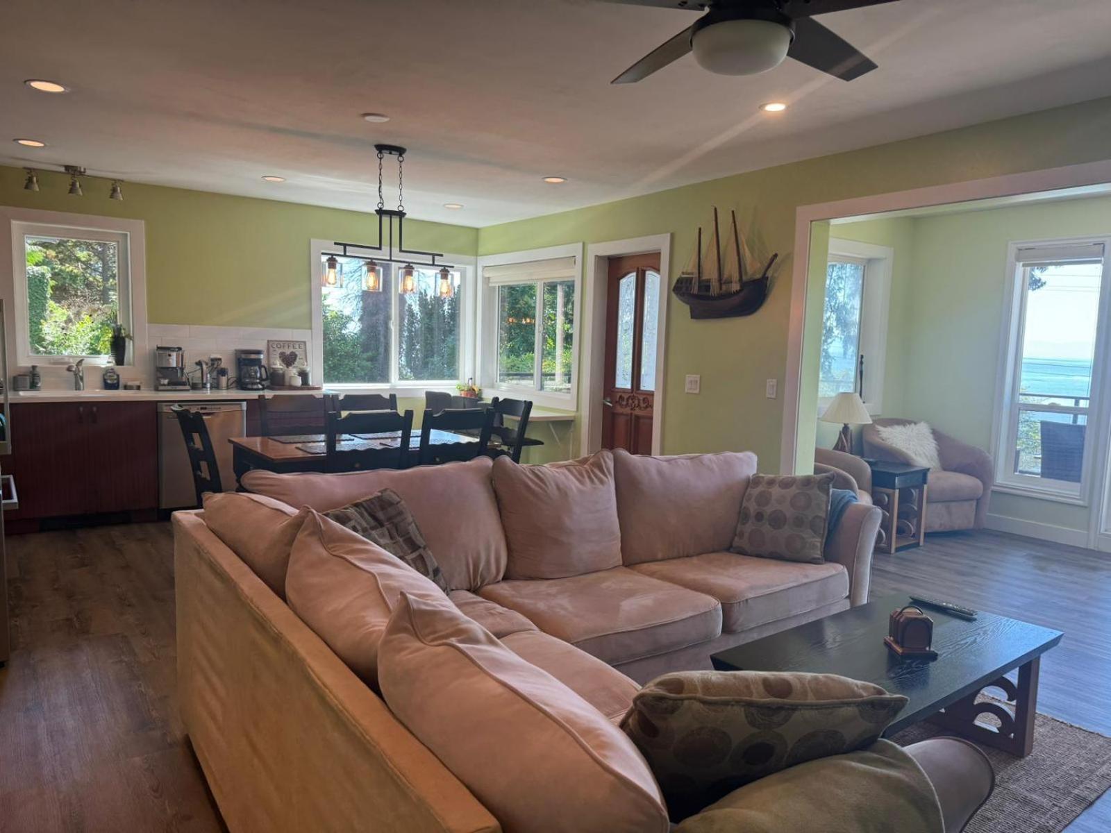 Relaxing 3Bdr 2Bth Home With Gorgeous View Sechelt Exterior foto